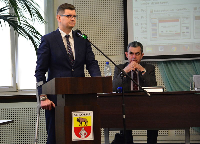 O nowych projektach mówił Piotr Bujwicki, prezes LGD Szlak Tatarski (iSokolka.eu)